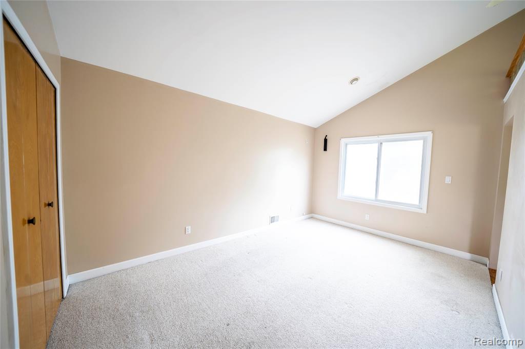8853 Beech Daly Road, Taylor, MI 48180 — Photo 23