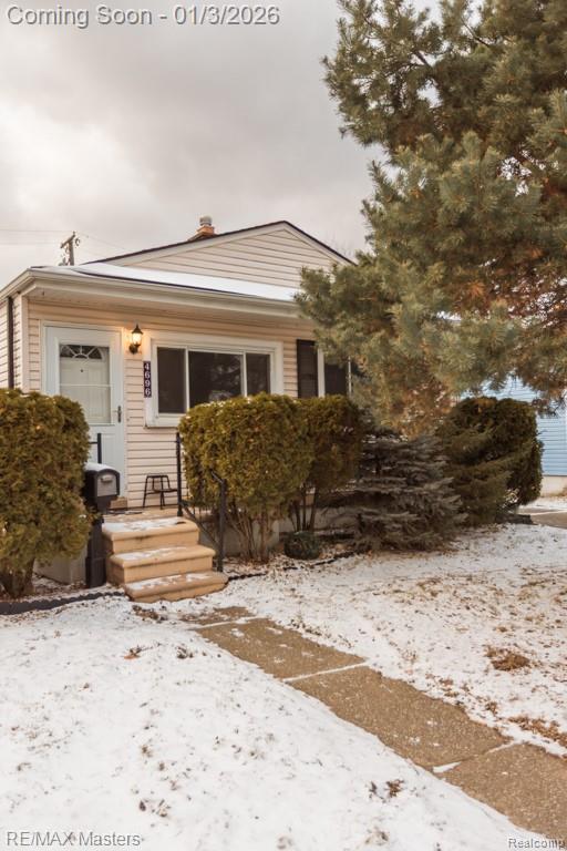 4696 Syracuse Street, Dearborn Heights, MI 48125 — Photo 3