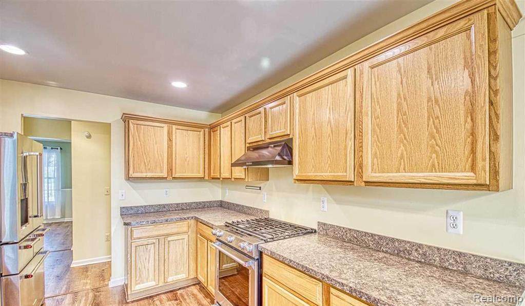 49865 CRANBERRY CREEK Drive, Macomb, MI 48042 — Photo 5