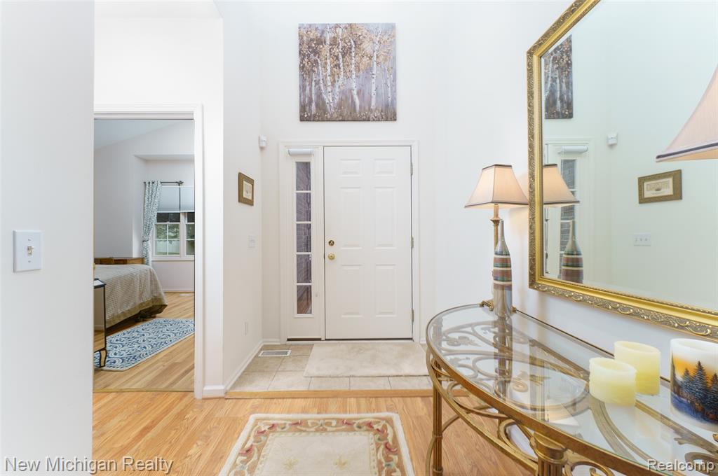 13111 Harbor Landings Drive, Fenton, MI 48430 — Photo 17