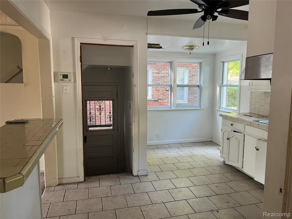 11387 Bramell, Detroit, MI 48239 — Photo 8