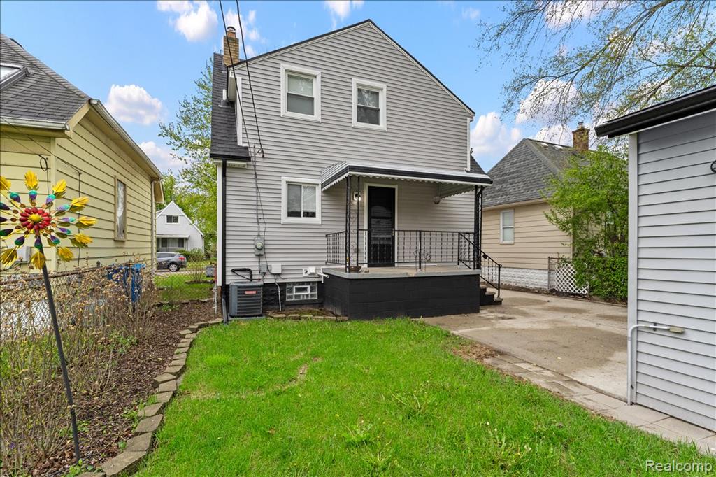 612 W Brockton Avenue, Madison Heights, MI 48071 — Photo 19