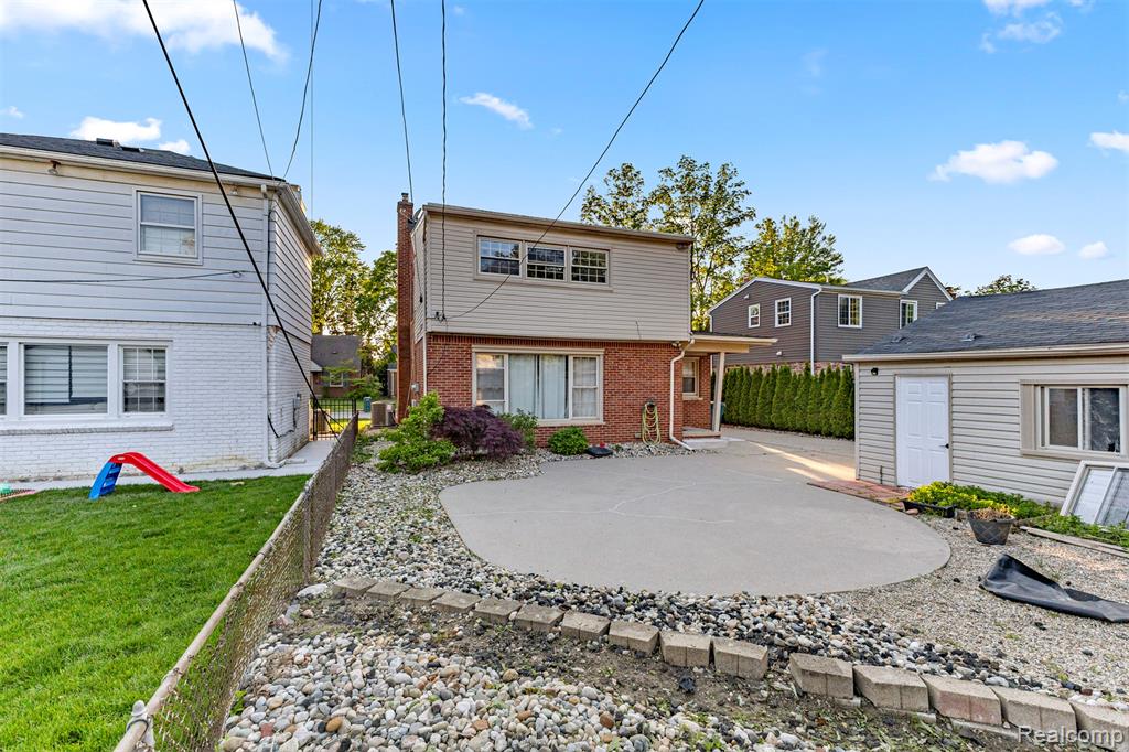 411 S Lafayette Street, Dearborn, MI 48124 — Photo 45