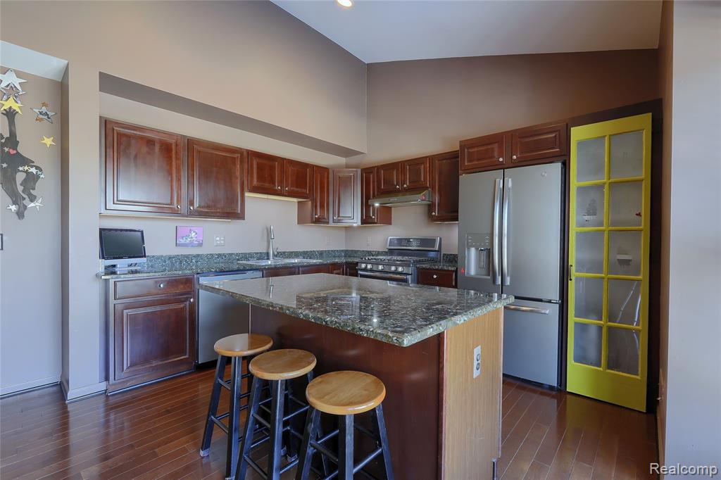 764 Red Run Drive, 34, Troy, MI 48085 — Photo 13