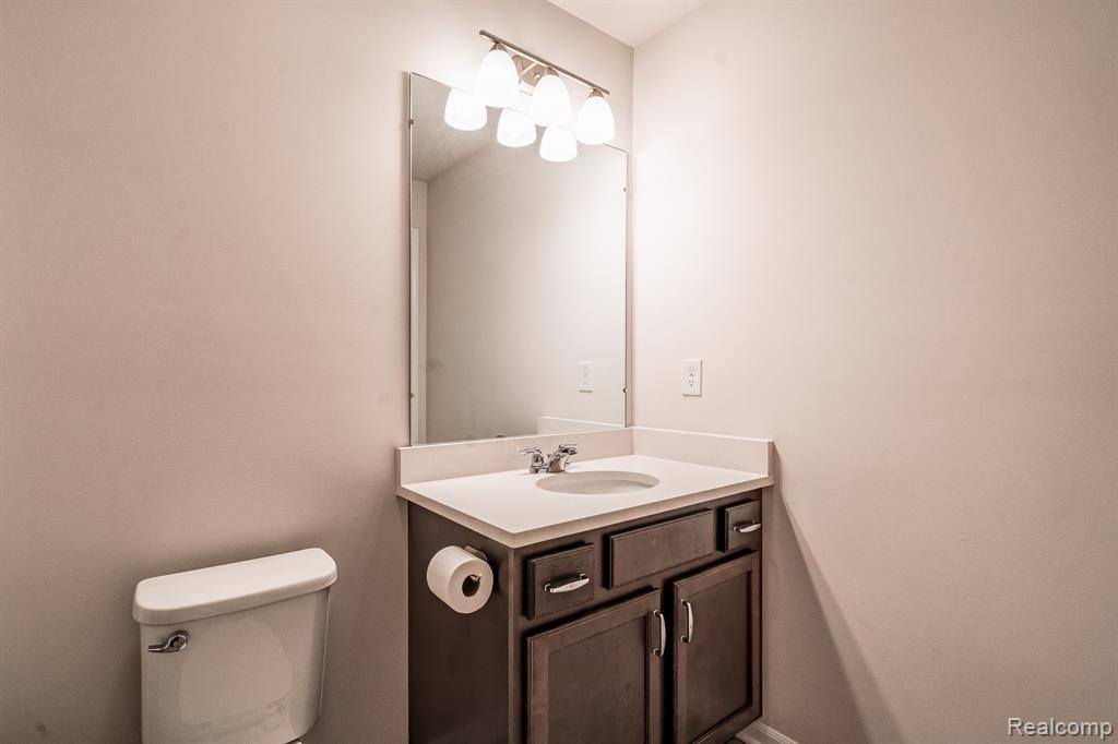 49791 LANTERN Way, Canton, MI 48188 — Photo 26