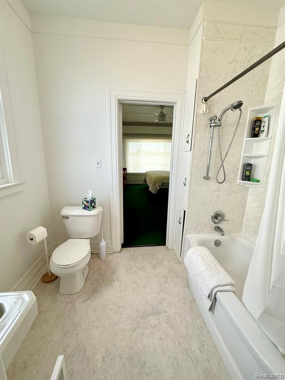 9963 S Channel Dr, MI 48028 — Photo 43