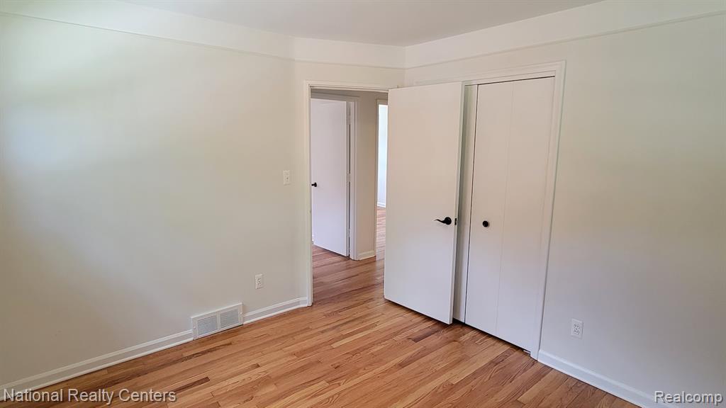 9030 Hemingway, Redford, MI 48239 — Photo 12