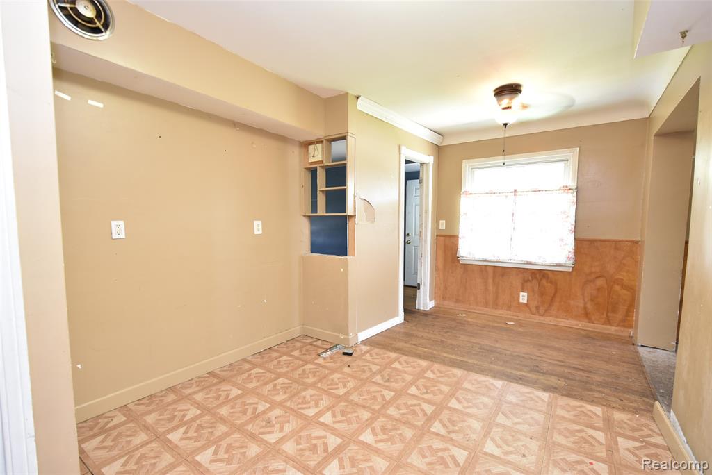 4602 Camden Avenue, Flint, MI 48507 — Photo 18