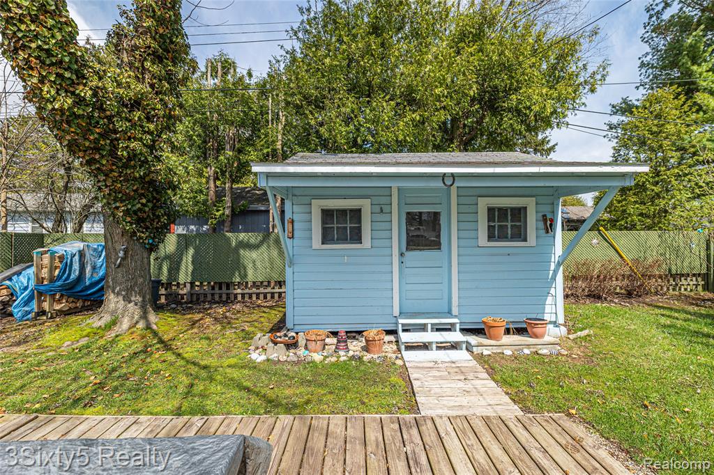 7523 Beechwood, Lexington, MI 48450 — Photo 33