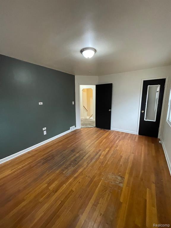 9375 PENROD Street, Detroit, MI 48228 — Photo 39