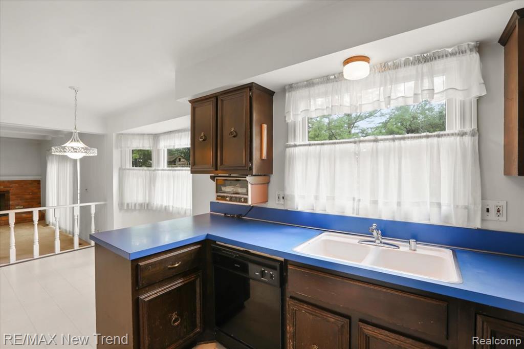 44304 Galway Drive, Northville, MI 48167 — Photo 14