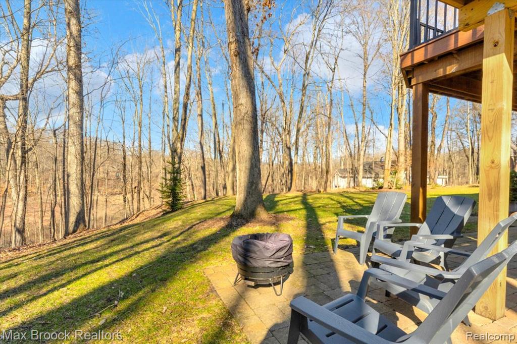5970 Lynne Hollow Drive, Commerce Twp, MI 48382 — Photo 56