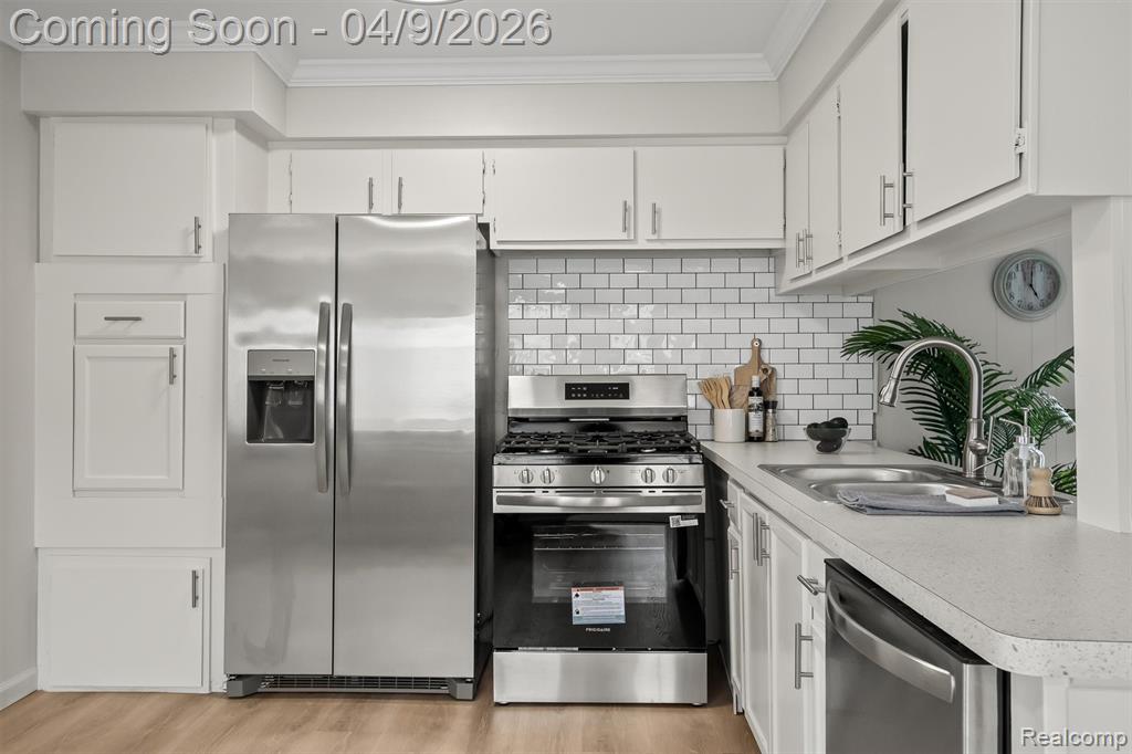 27577 Larry Street, Roseville, MI 48066 — Photo 11