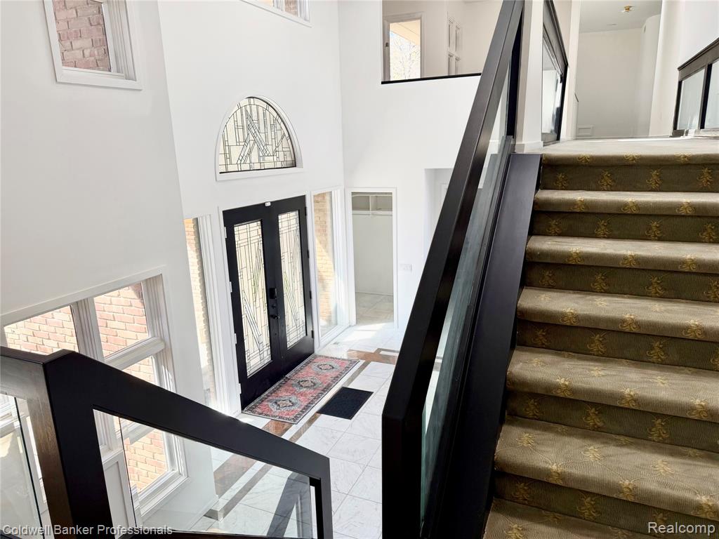 4692 W Wickford, Bloomfield Hills, MI 48302 — Photo 18