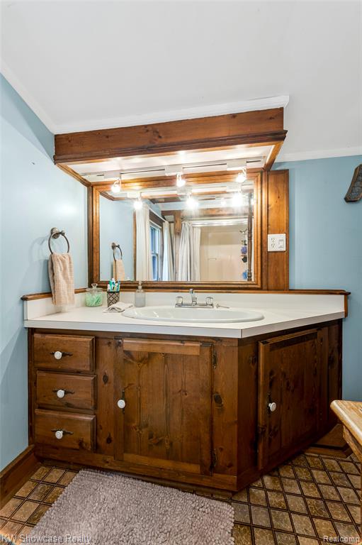 3980 Spencer Terrace, West Bloomfield, MI 48323 — Photo 43