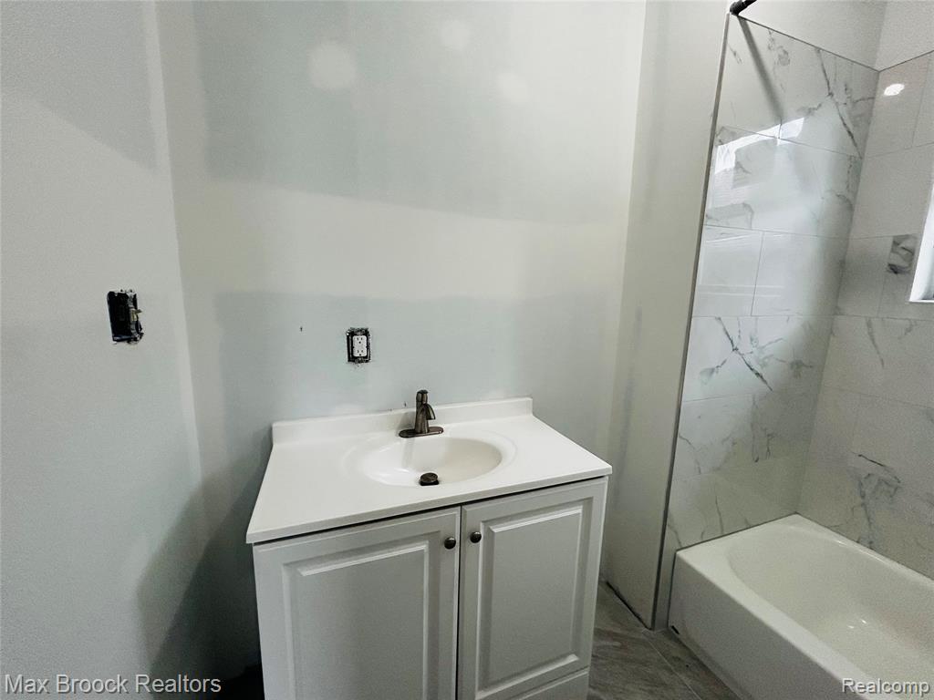 1540 Atkinson Street, Detroit, MI 48206 — Photo 29