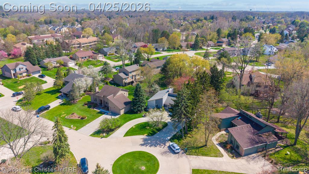 7573 Ashburton Court, West Bloomfield, MI — Photo 17
