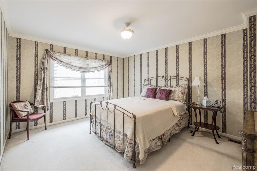 7252 Autumn Hill Drive, West Bloomfield, MI 48323 — Photo 47