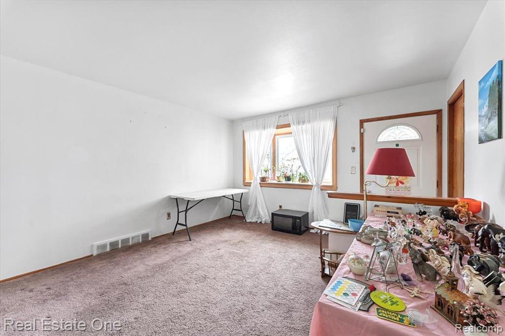922 5TH Street, Wyandotte, MI 48192 — Photo 5