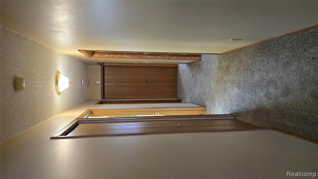 803 E Meyers Avenue, Hazel Park, MI 48030 — Photo 12