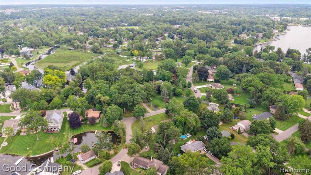 2289 Paulette Drive, Wolverine Lake, MI 48390 — Photo 55