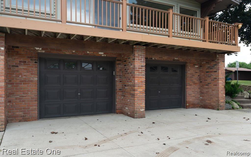 2728 DEVONSHIRE, Leonard, MI 48367 — Photo 36