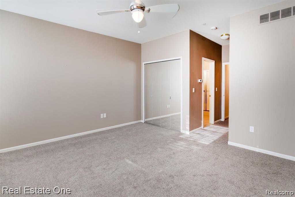 536 GRATEN Street, Birmingham, MI 48009 — Photo 11