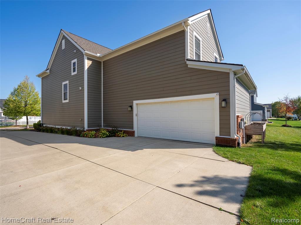 50211 Grant Street, Canton, MI 48188 — Photo 41