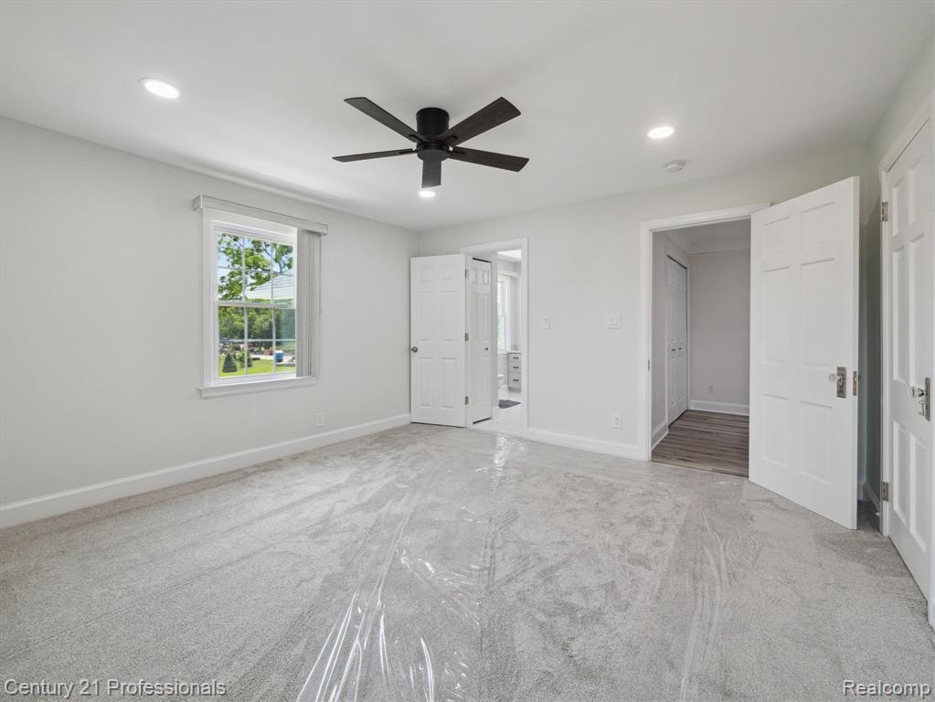 21120 Halsted Road, Farmington Hills, MI 48167 — Photo 21
