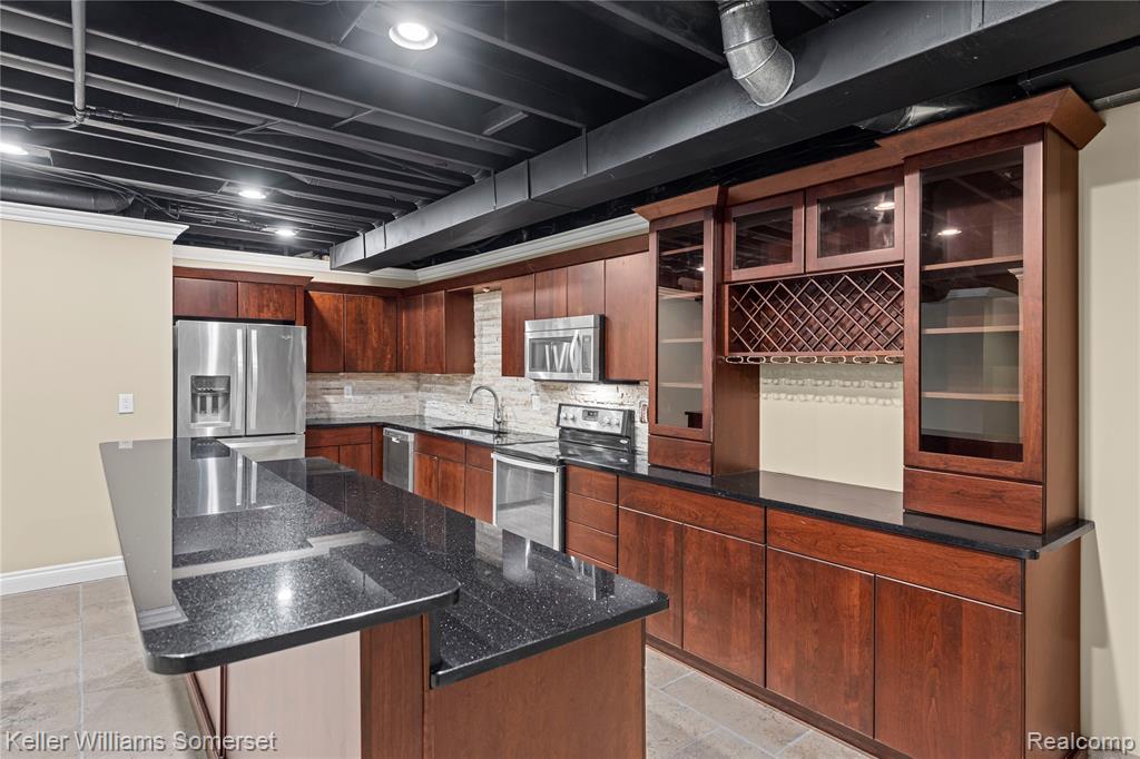 55257 Breton Woods Drive, Macomb, MI 48042 — Photo 43