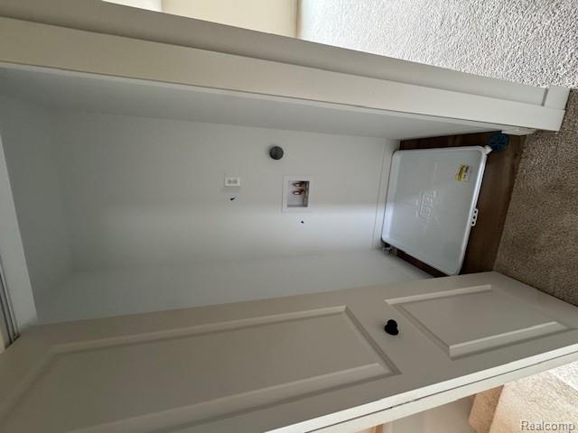 27305 Groveland Street, Madison Heights, MI 48071 — Photo 15