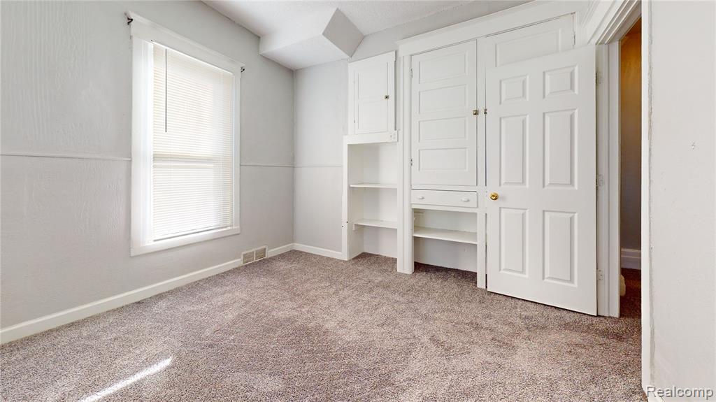 76 Willard Street, Pontiac, MI 48342 — Photo 7