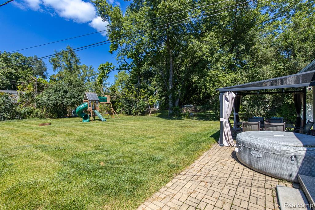 5701 Parkdale Street, Shelby Twp, MI 48317 — Photo 39
