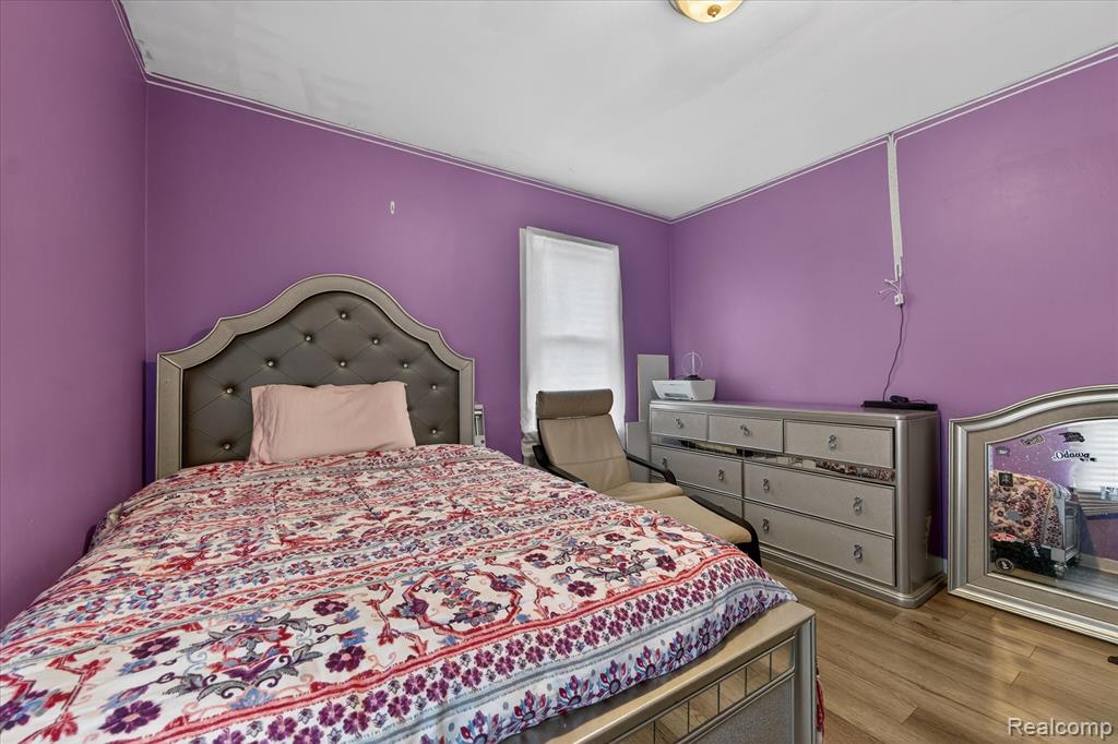 21211 Newcastle Road, Harper Woods, MI 48225 — Photo 24