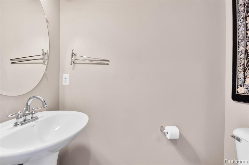 790 2nd Street, Wyandotte, MI 48192 — Photo 13