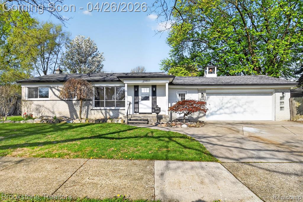 29807 Champine Street, Saint Clair Shores, MI 48082 — Photo 4
