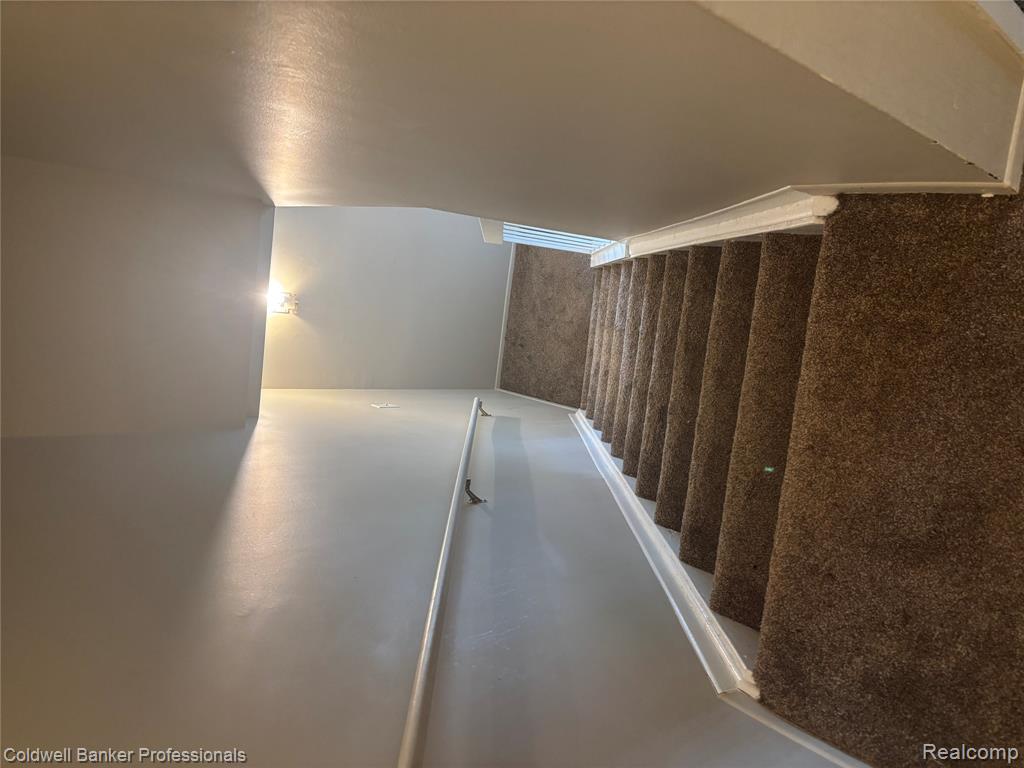 41223 S Woodbury Green Drive, Belleville, MI 48111 — Photo 11