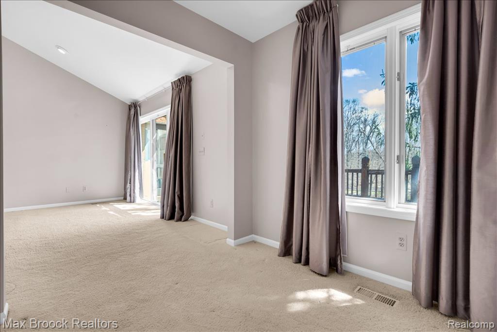 11633 Lorenz Way, Plymouth, MI 48170 — Photo 28