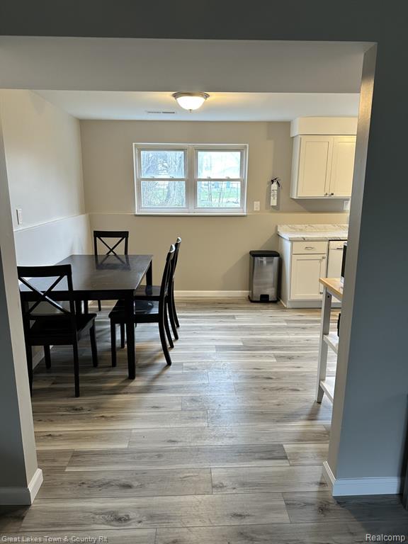 728 Jamestown Road, Auburn Hills, MI 48326 — Photo 7