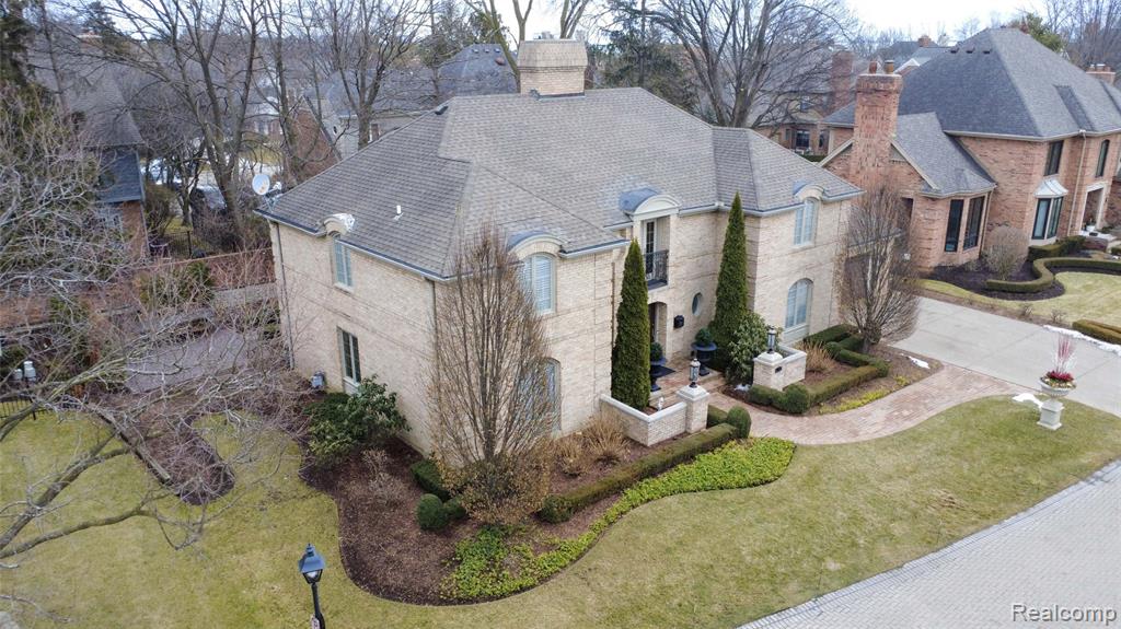 10 Sycamore Lane, Grosse Pointe, MI 48230 — Photo 16