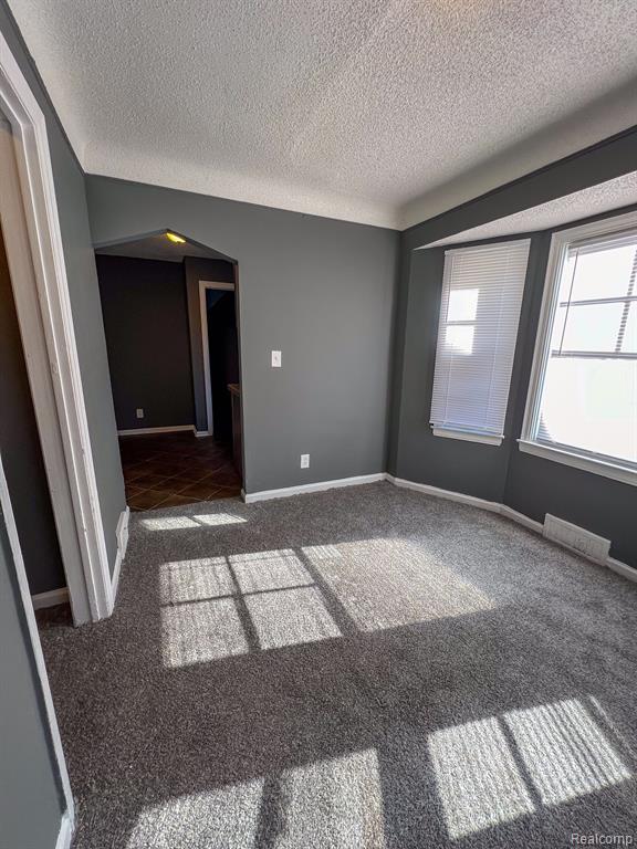 5566 LAKEVIEW Street, Detroit, MI 48213 — Photo 7