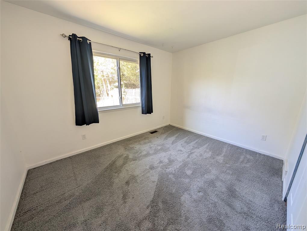 6762 Niagara Street, Romulus, MI 48174 — Photo 9