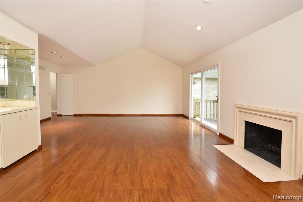 5132 WOODLANDS Lane, Bloomfield Hills, MI 48302 — Photo 5