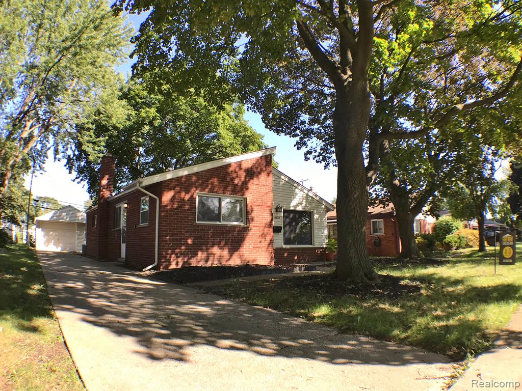 4679 MCKINLEY Street, Dearborn Heights, MI 48125 — Photo 2