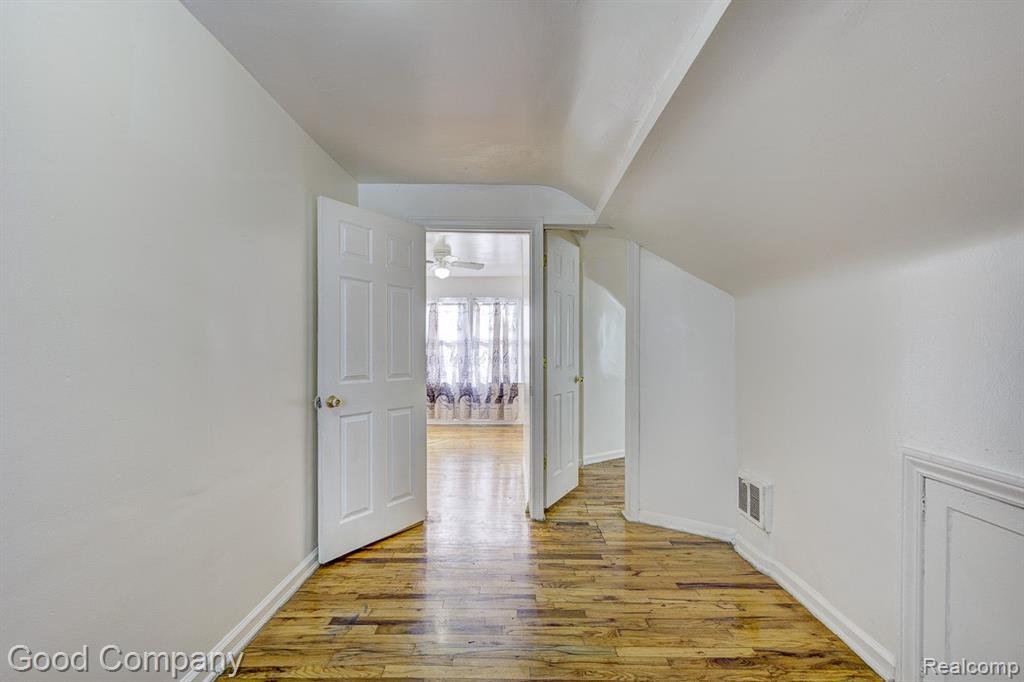 20070 Irvington Street, Detroit, MI 48203 — Photo 24