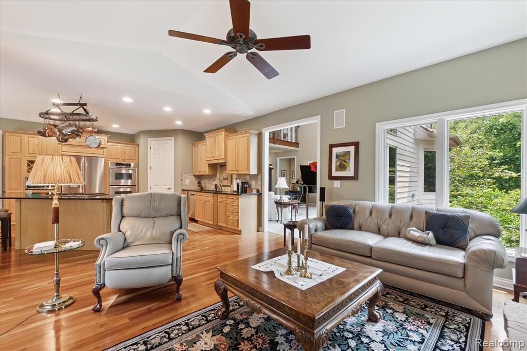 4294 Dominion Boulevard, Brighton, MI 48114 — Photo 23