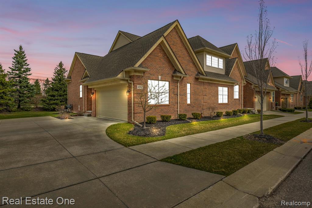 48582 EASTBRIDGE Drive, Canton, MI 48188 — Photo 2