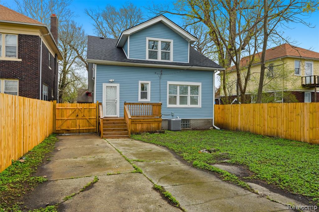 725 Lakewood Street, Detroit, MI 48215 — Photo 27