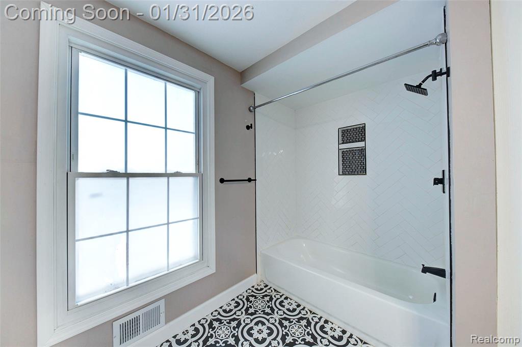 5429 Tequesta Drive, West Bloomfield, MI 48323 — Photo 67