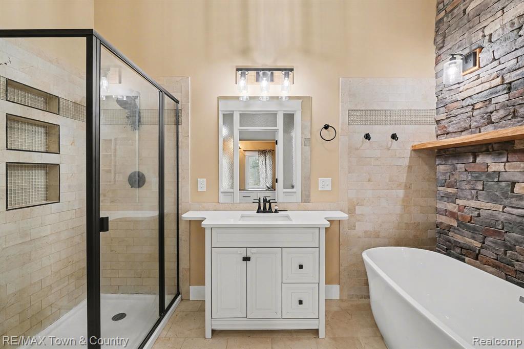 1282 N Van Vleet Road, Flushing, MI 48433 — Photo 15